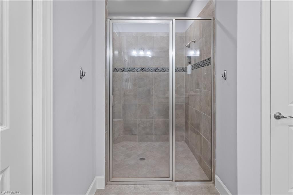8760 Bellano Ct 103 Property Photo 15