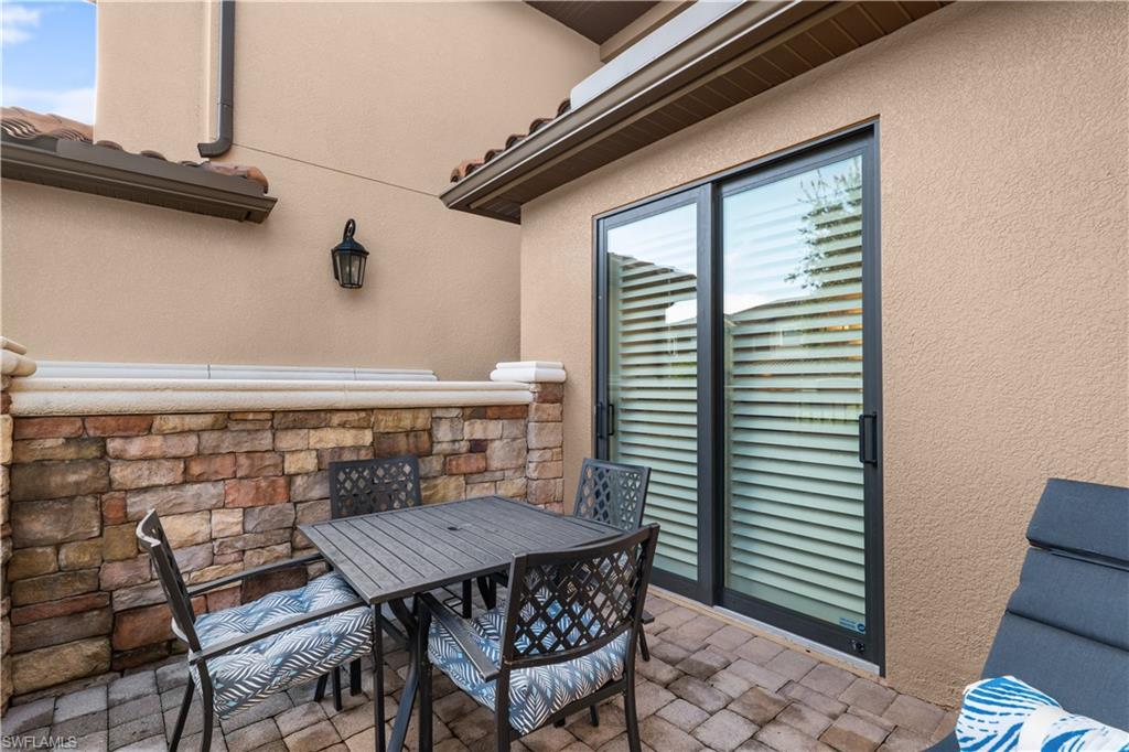8760 Bellano Ct 104 Property Photo 13