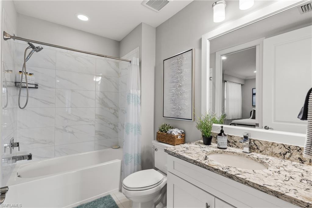 9657 Montelanico Loop 103 Property Photo 12