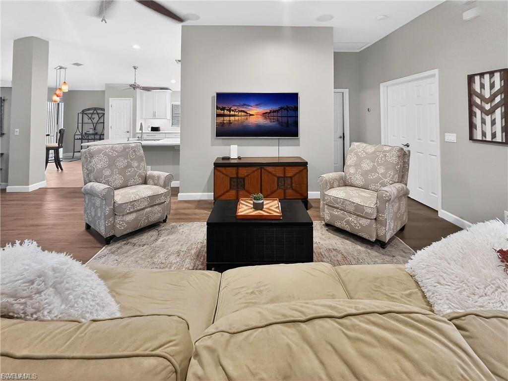 15472 Admiralty Cir 1 Property Photo 8