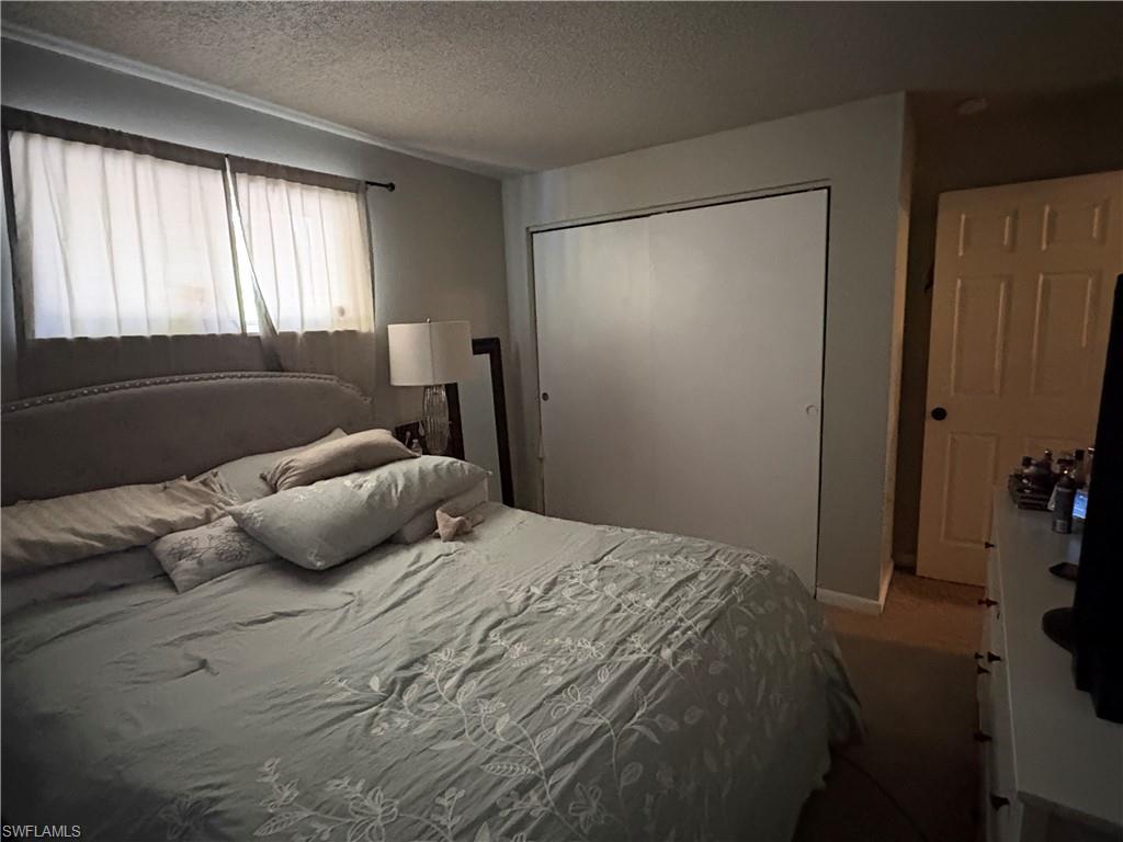 1891 Winkler Ave Property Photo 5