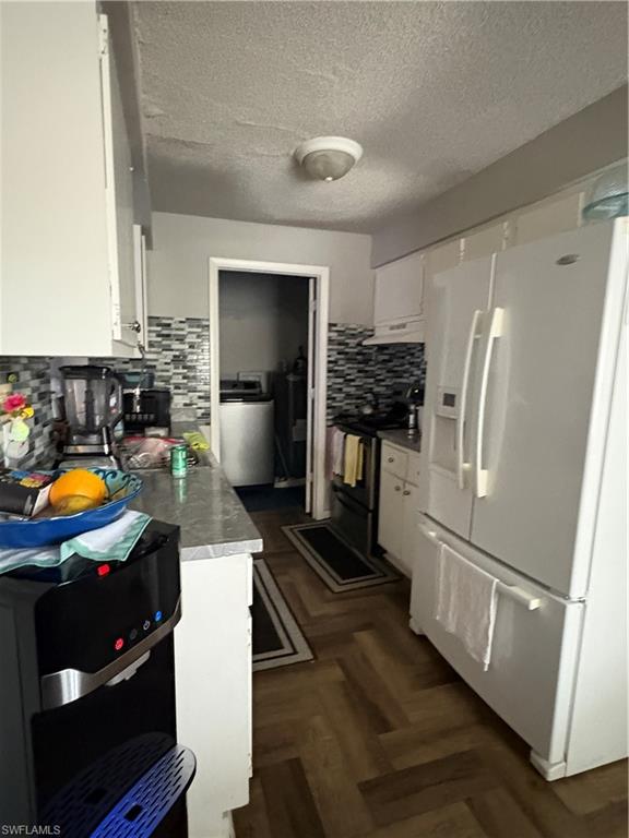 1891 Winkler Ave Property Photo 11