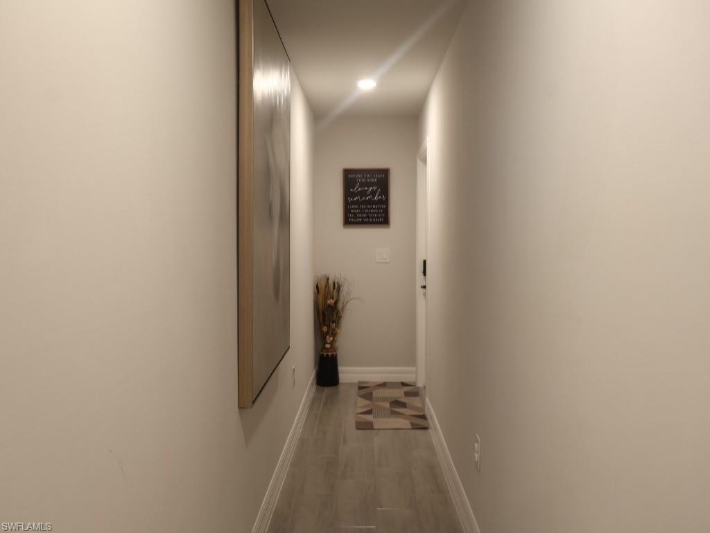 6069 Laurelwood Dr Property Photo 3