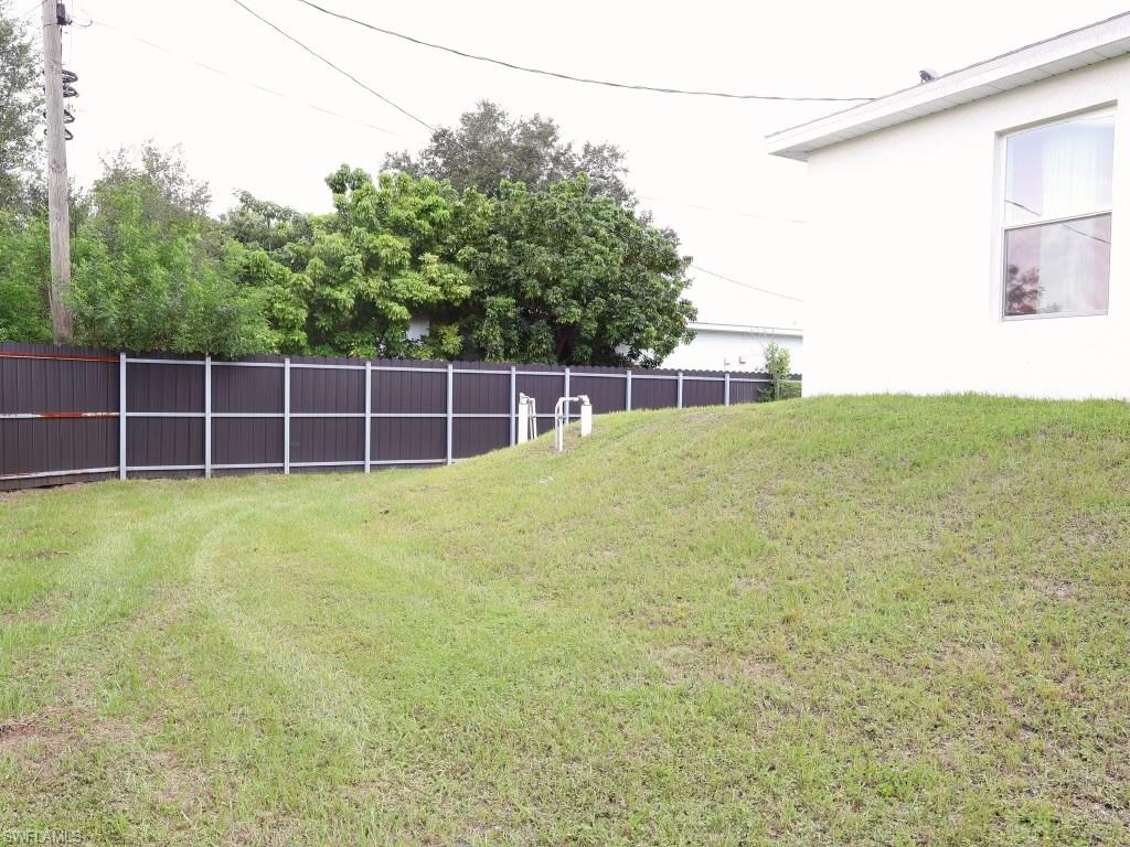 6069 Laurelwood Dr Property Photo 13