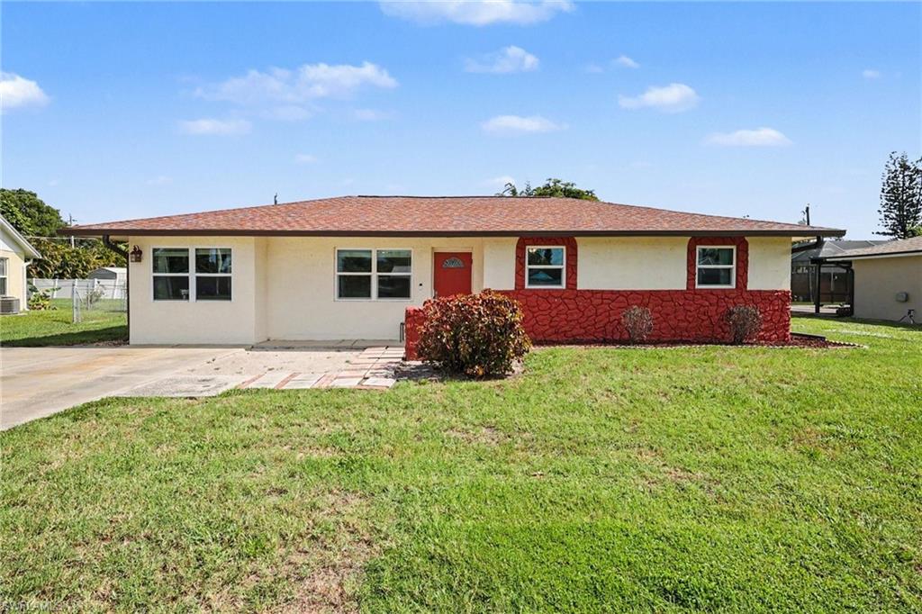 5411 Loyola LN Property Photo 1