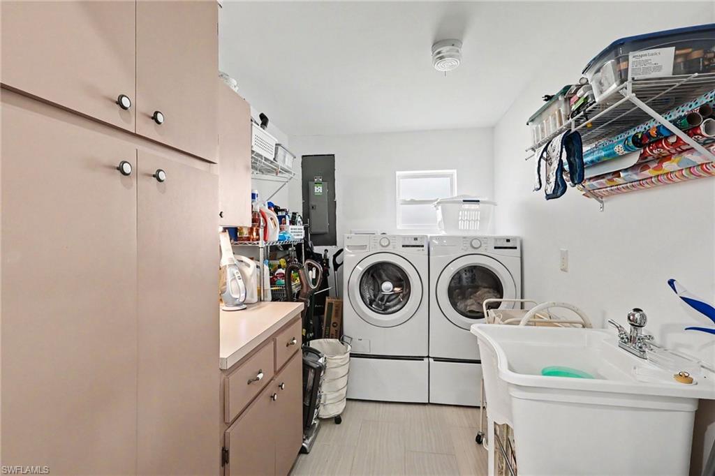 5411 Loyola Ln Property Photo 22