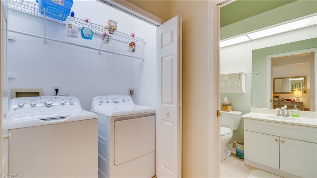 12774 Devonshire Lakes Cir Property Photo 16