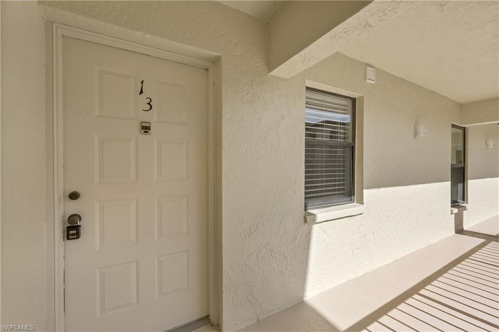8474 Charter Club Cir 13 Property Photo 5