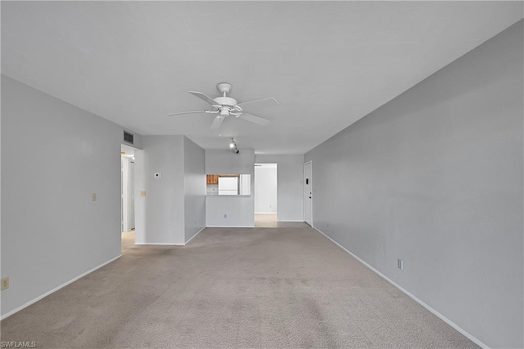 8474 Charter Club Cir 13 Property Photo 10