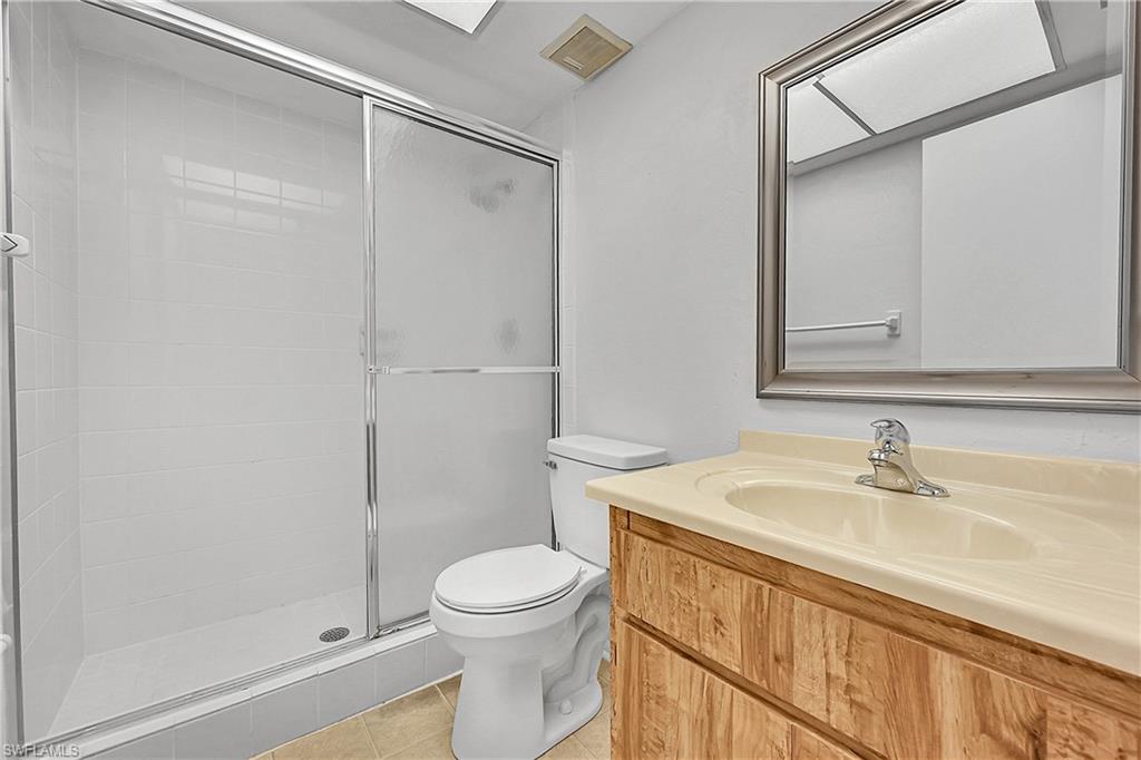 8474 Charter Club Cir 13 Property Photo 21