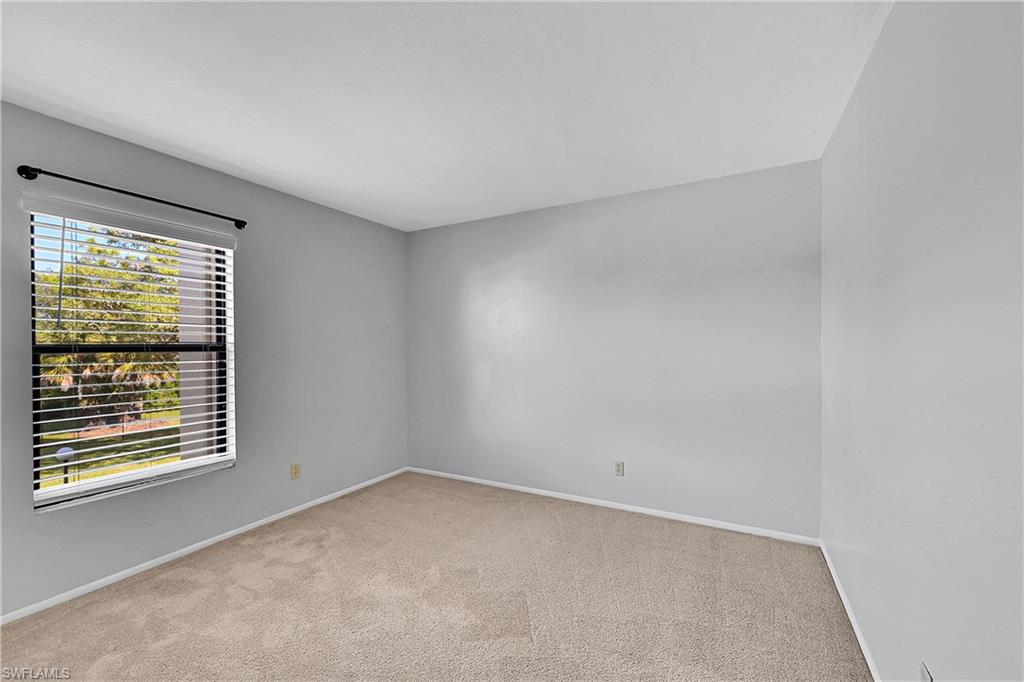 8474 Charter Club Cir 13 Property Photo 22