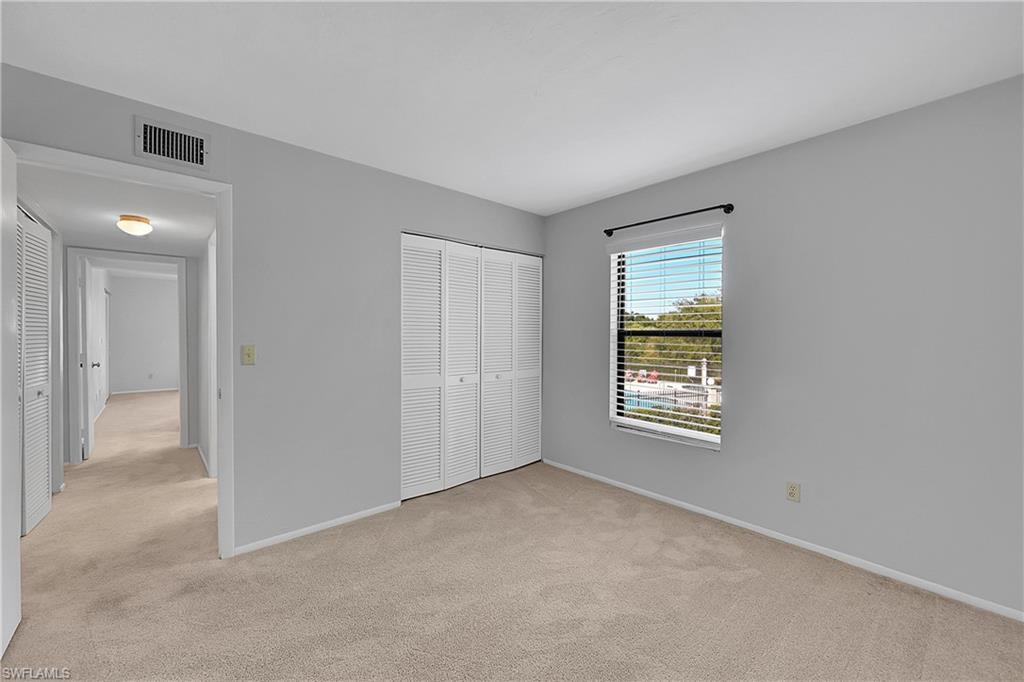 8474 Charter Club Cir 13 Property Photo 23