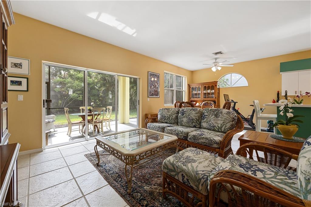 25060 Bay Cedar Dr Property Photo 5