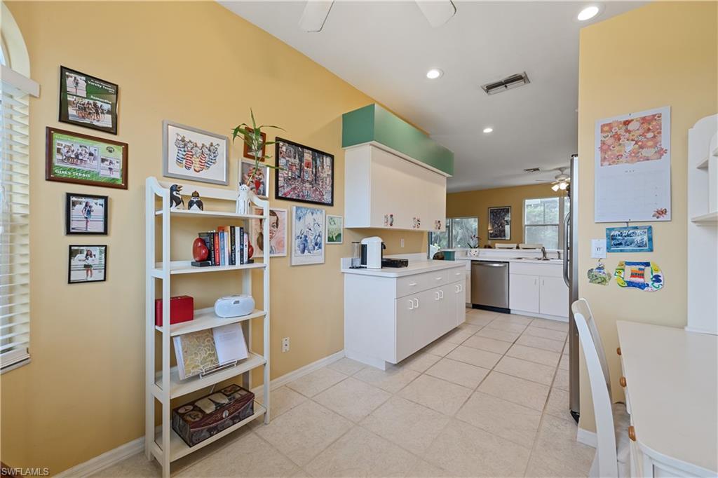 25060 Bay Cedar Dr Property Photo 16