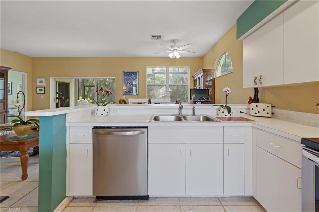 25060 Bay Cedar Dr Property Photo 17
