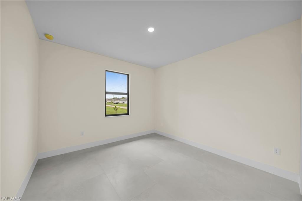 810 Carlfield Ave Property Photo 27