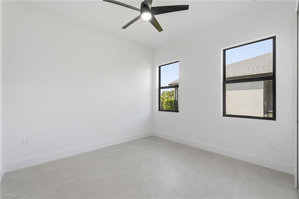 2305 Sw 15th Pl Property Photo 32
