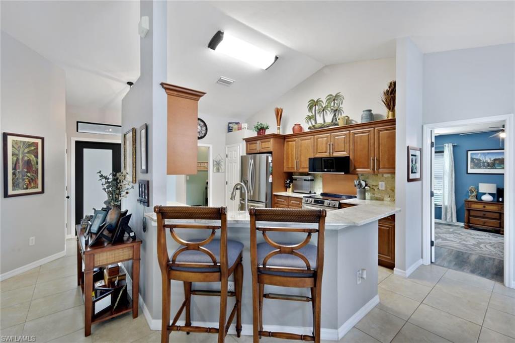 1900 Sw 10th Ter Property Photo 8
