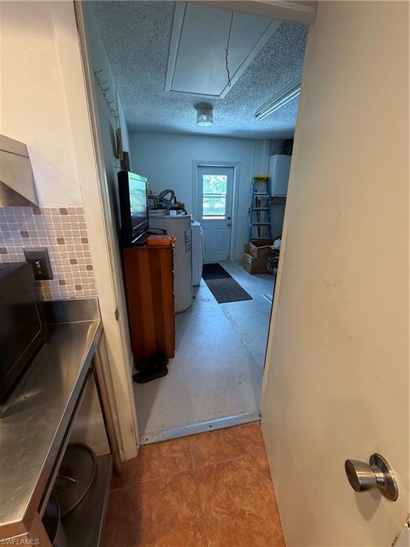 126 Oakside St Property Photo 13