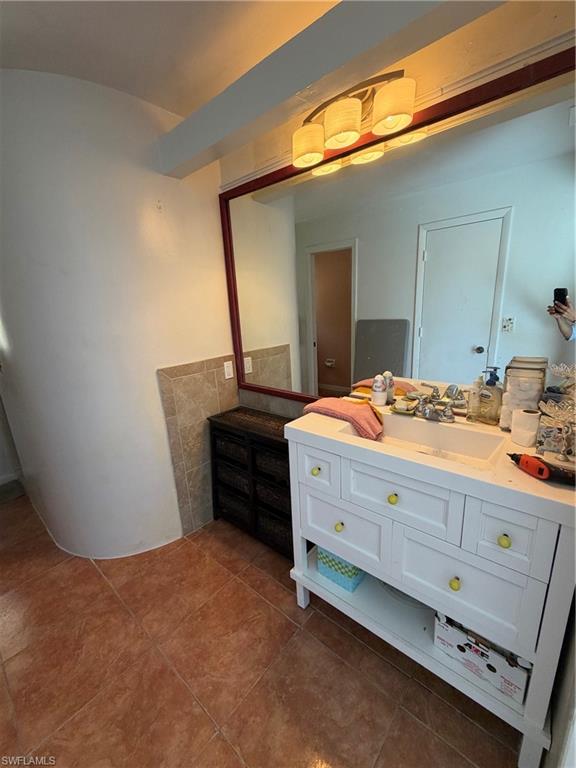 126 Oakside St Property Photo 23