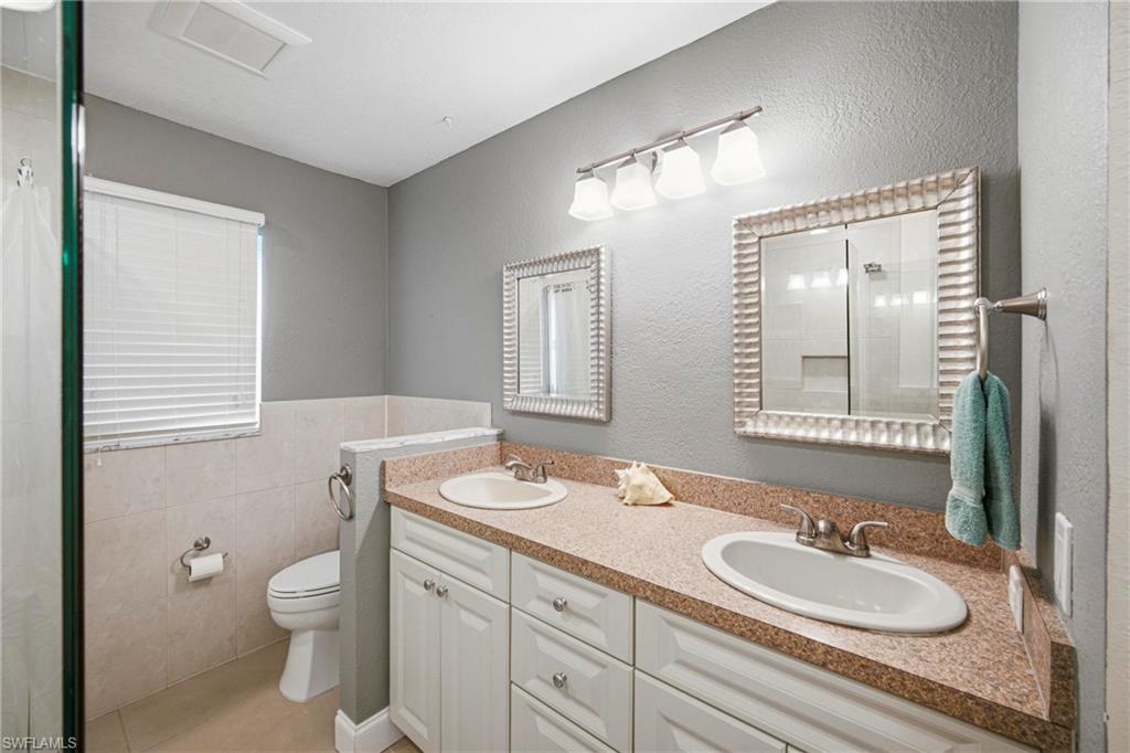 1409 Sw 43rd Ter Property Photo 15
