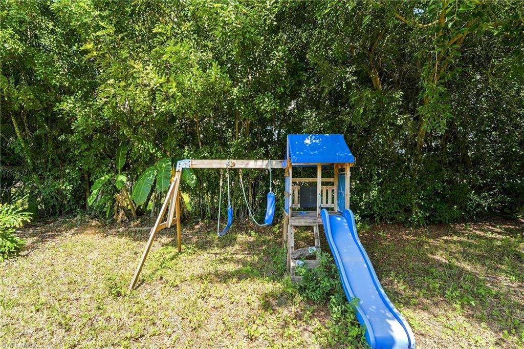 18918 Cypress View Dr Property Photo 31