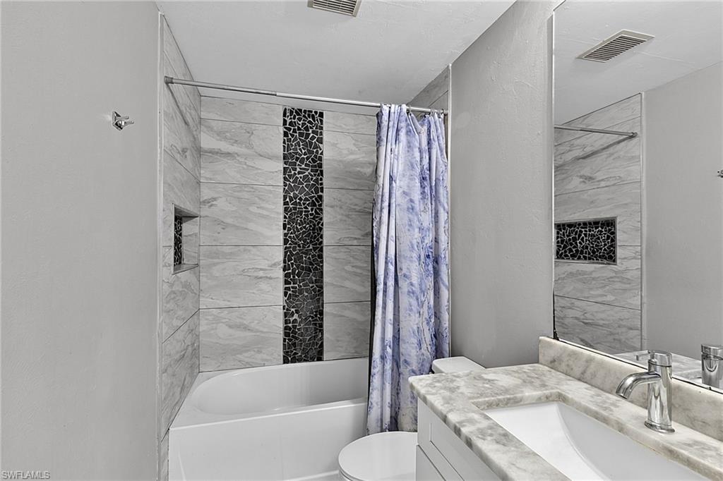 4205 11th St W Property Photo 35