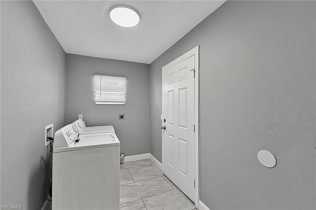 4205 11th St W Property Photo 39