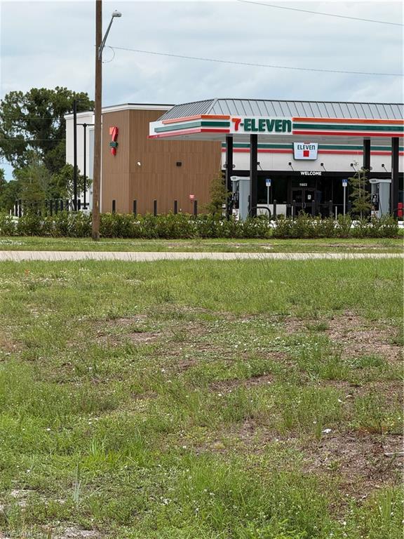 1500 Diplomat Pkwy W Property Photo 3
