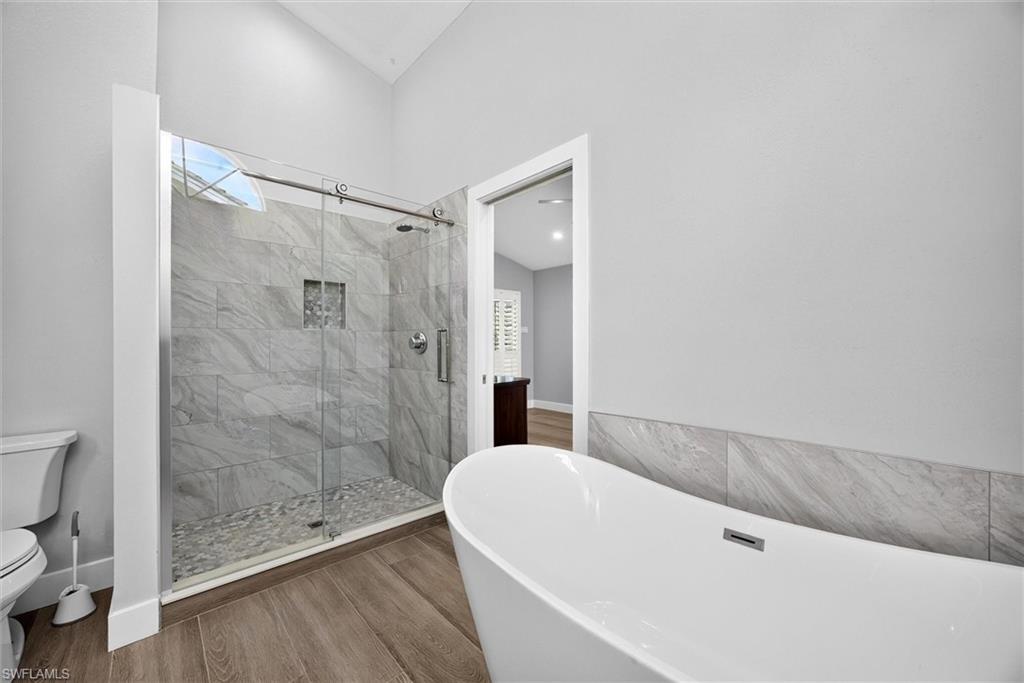 12554 Kelly Sands Way Property Photo 9