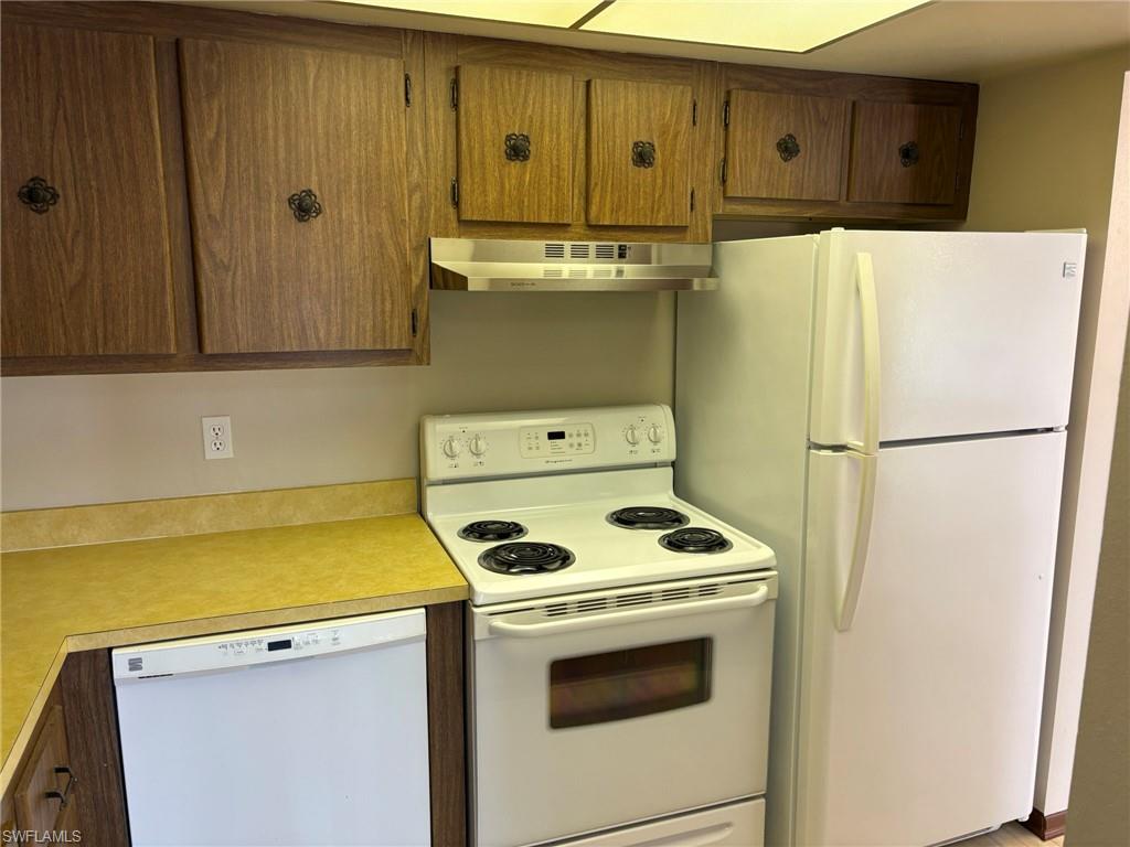 3704 Broadway 214 Property Photo 11