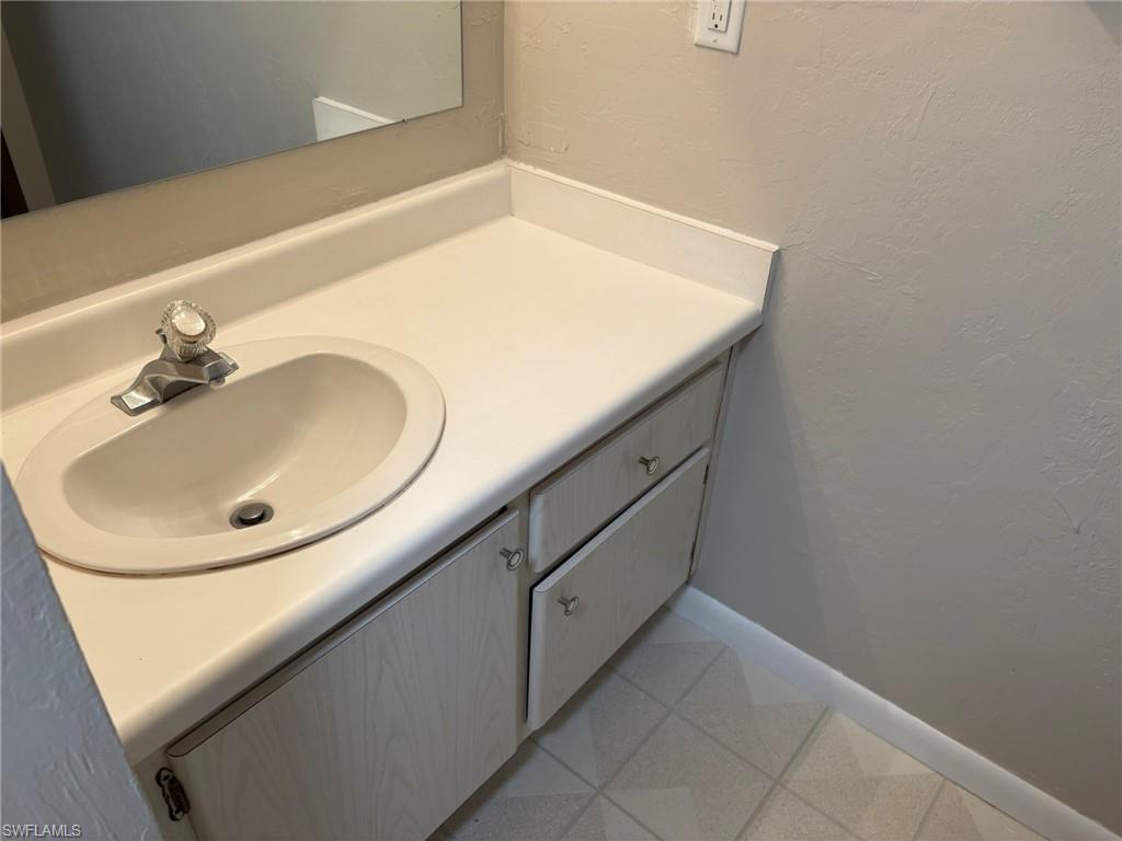 3704 Broadway 214 Property Photo 18
