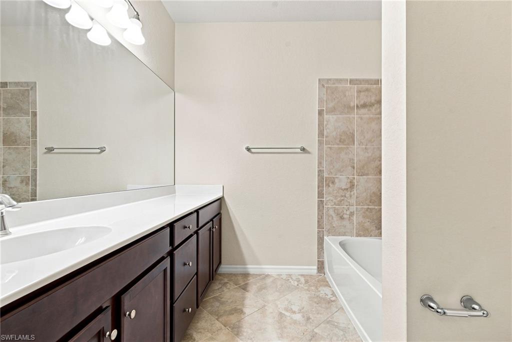 10174 Via Colomba Cir Property Photo 18