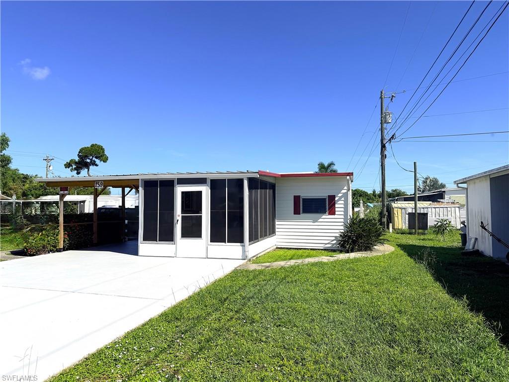 139 Gaslight AVE Property Photo 1