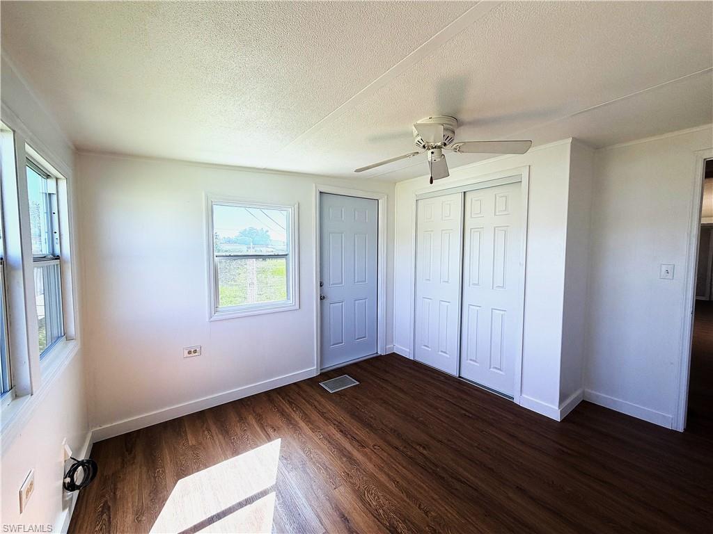 139 Gaslight Ave Property Photo 11