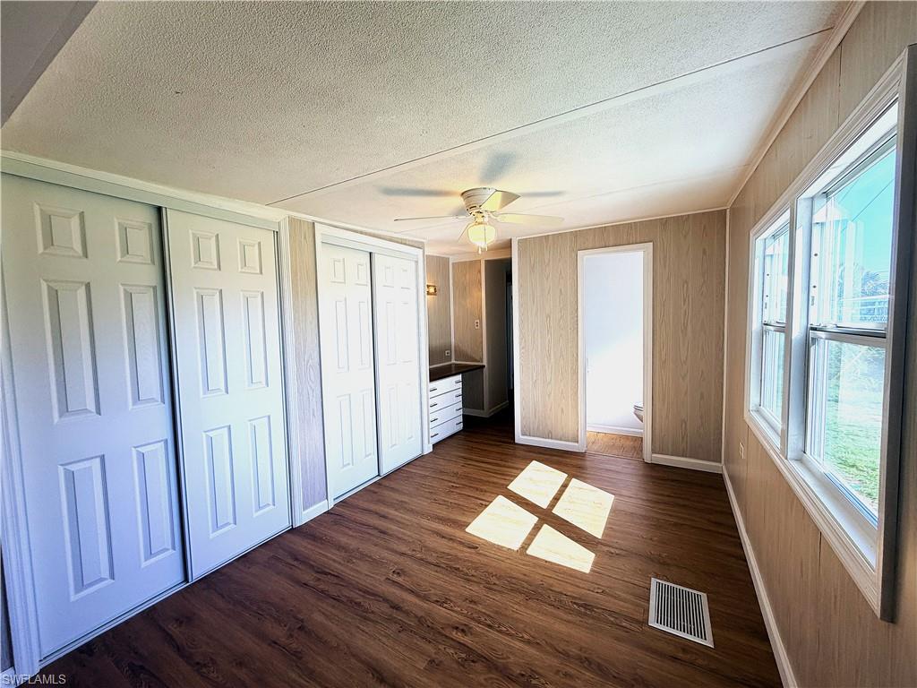 139 Gaslight Ave Property Photo 15