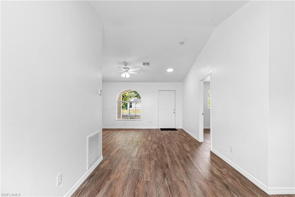 2816 Economy St Property Photo 8