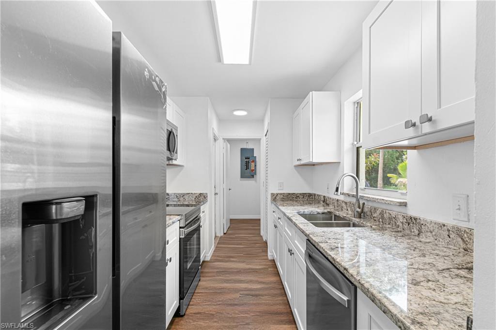 2816 Economy St Property Photo 14