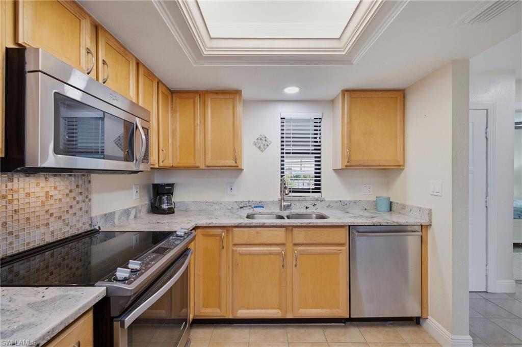 808 Cape Coral Pkwy W 201 Property Photo 11