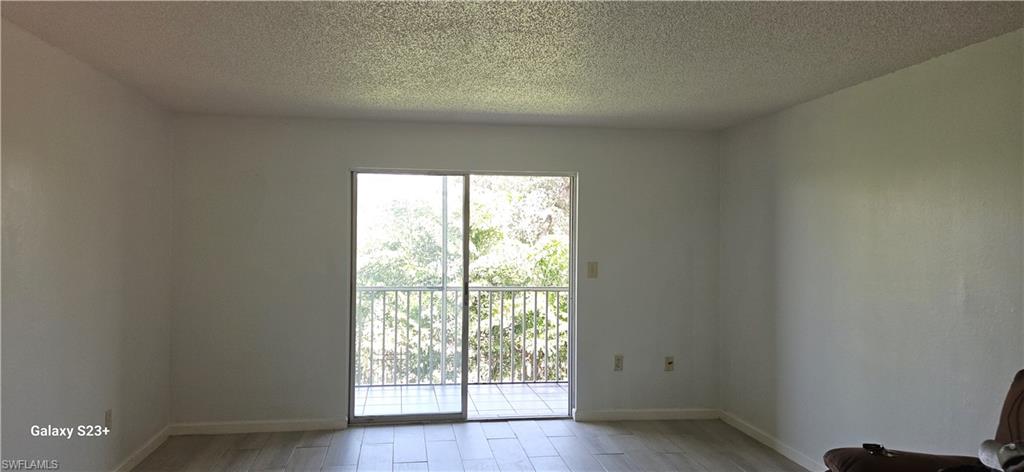 6777 Winkler Rd 266 Property Photo 11