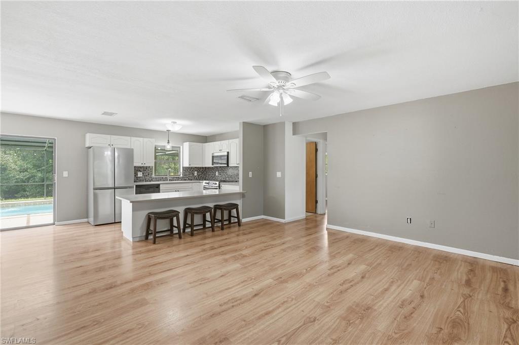28265 Morningside Dr Property Photo 8
