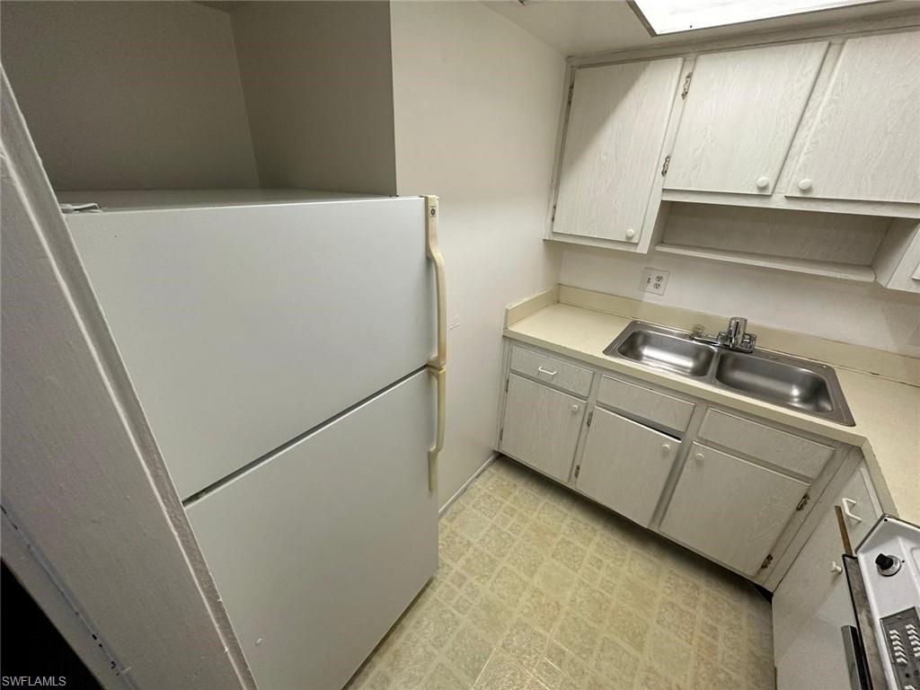 1830 Maravilla Ave 314 Property Photo 7