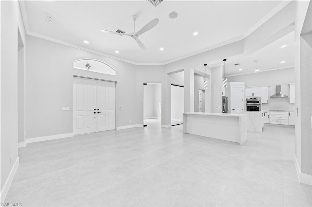 1817 Lagoon Ln Property Photo 10