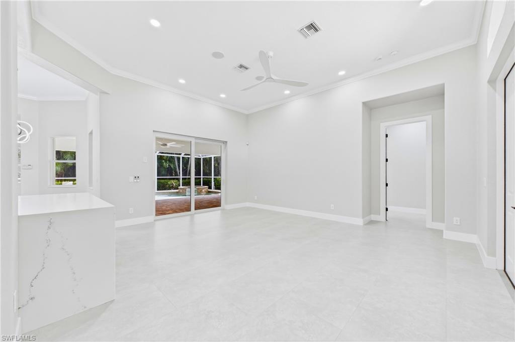 1817 Lagoon Ln Property Photo 11