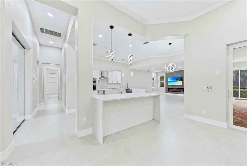 1817 Lagoon Ln Property Photo 12