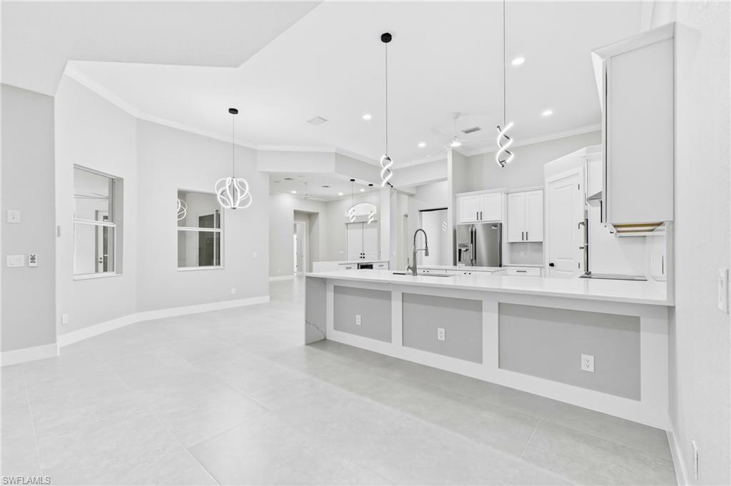 1817 Lagoon Ln Property Photo 17