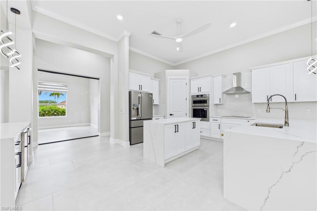 1817 Lagoon Ln Property Photo 18