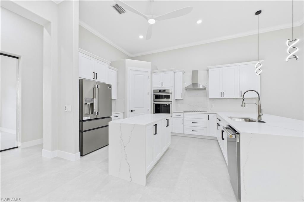 1817 Lagoon Ln Property Photo 19