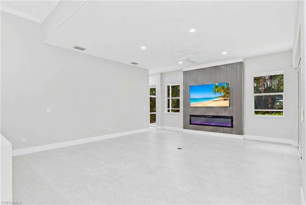 1817 Lagoon Ln Property Photo 22