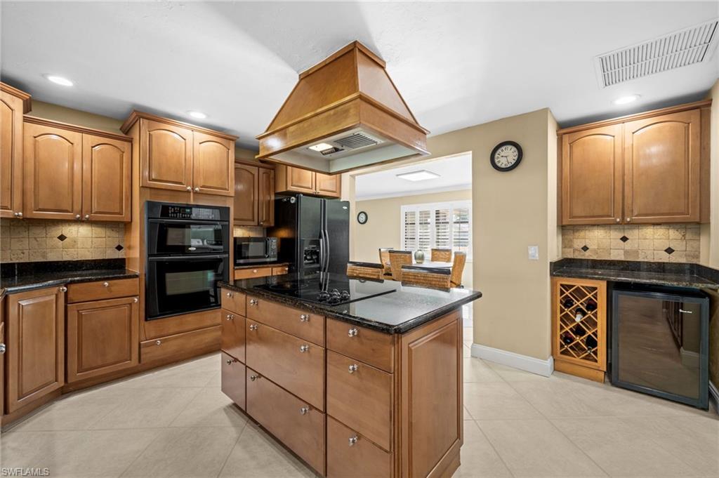 4165 Prestwick Ct Property Photo 17